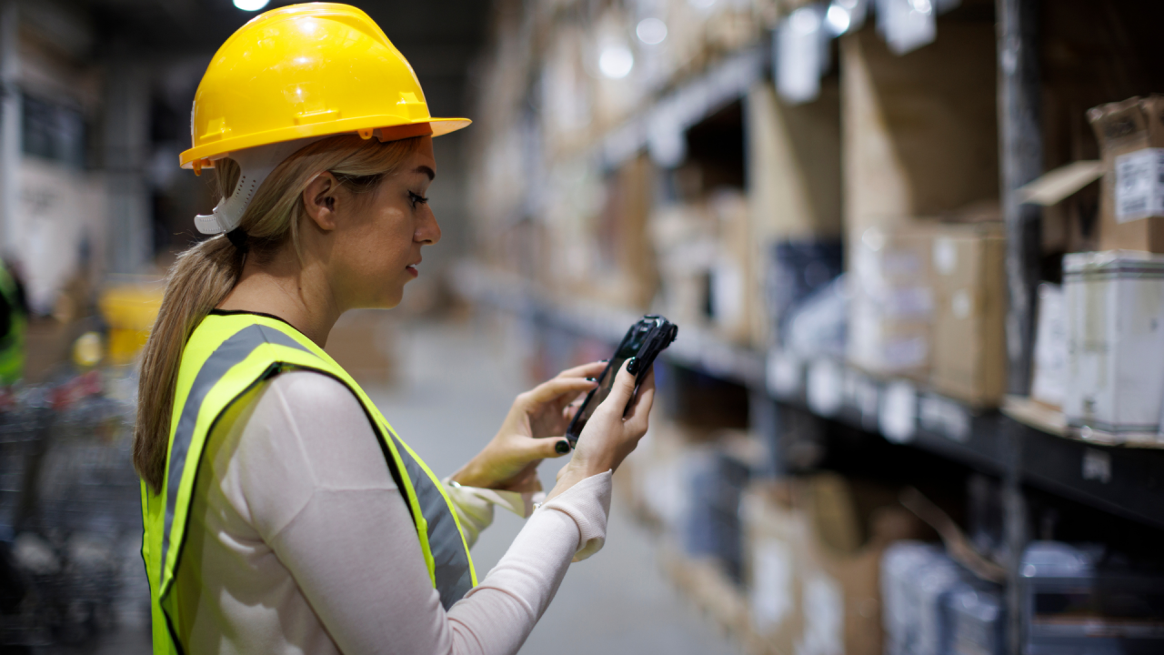 Revolutionizing Warehousing with RFID Solutions: Cinter Technology’s Approach